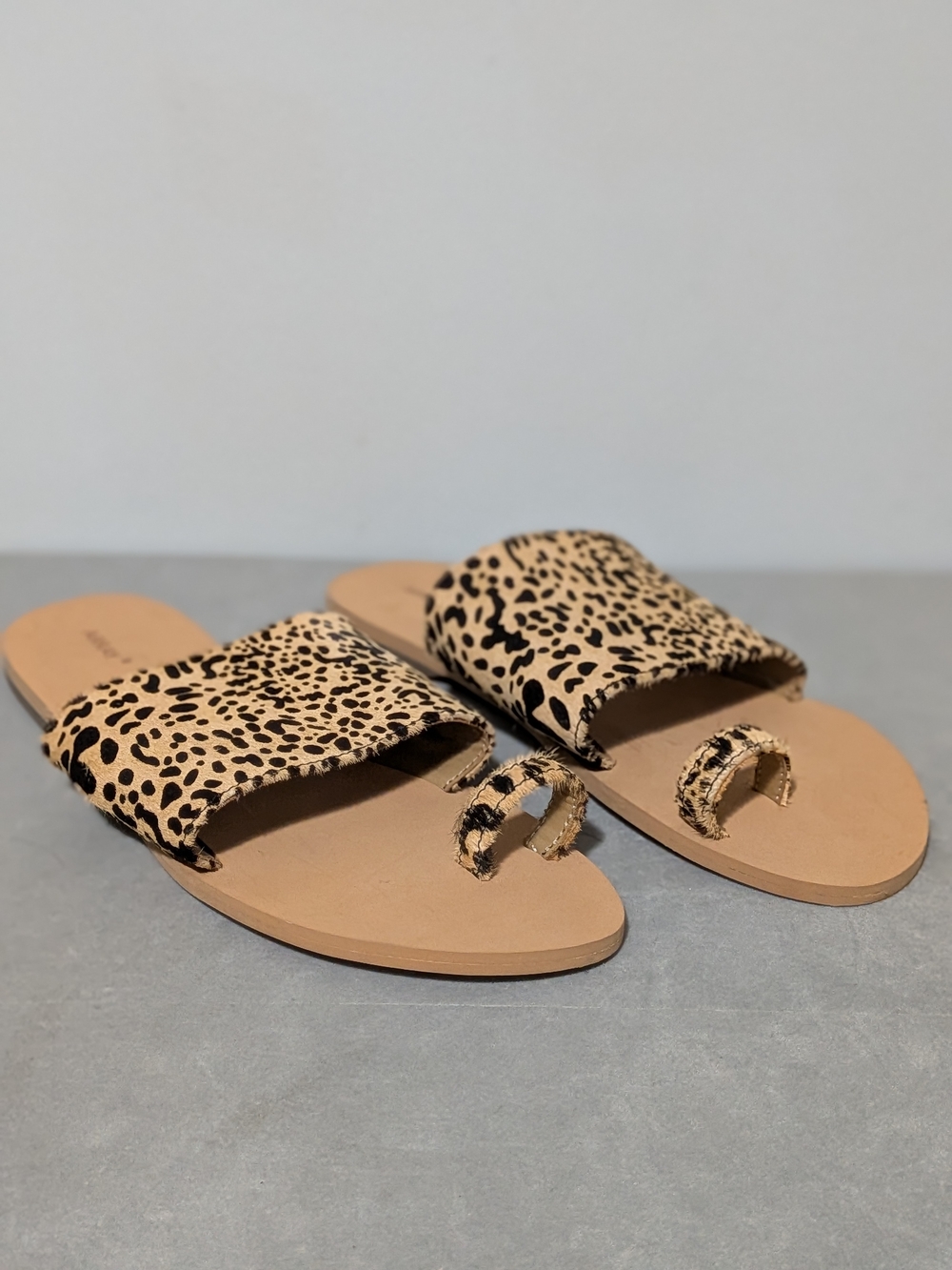 Array Leopard-Print Toe-Ring Slide Sandals - Beige/Black